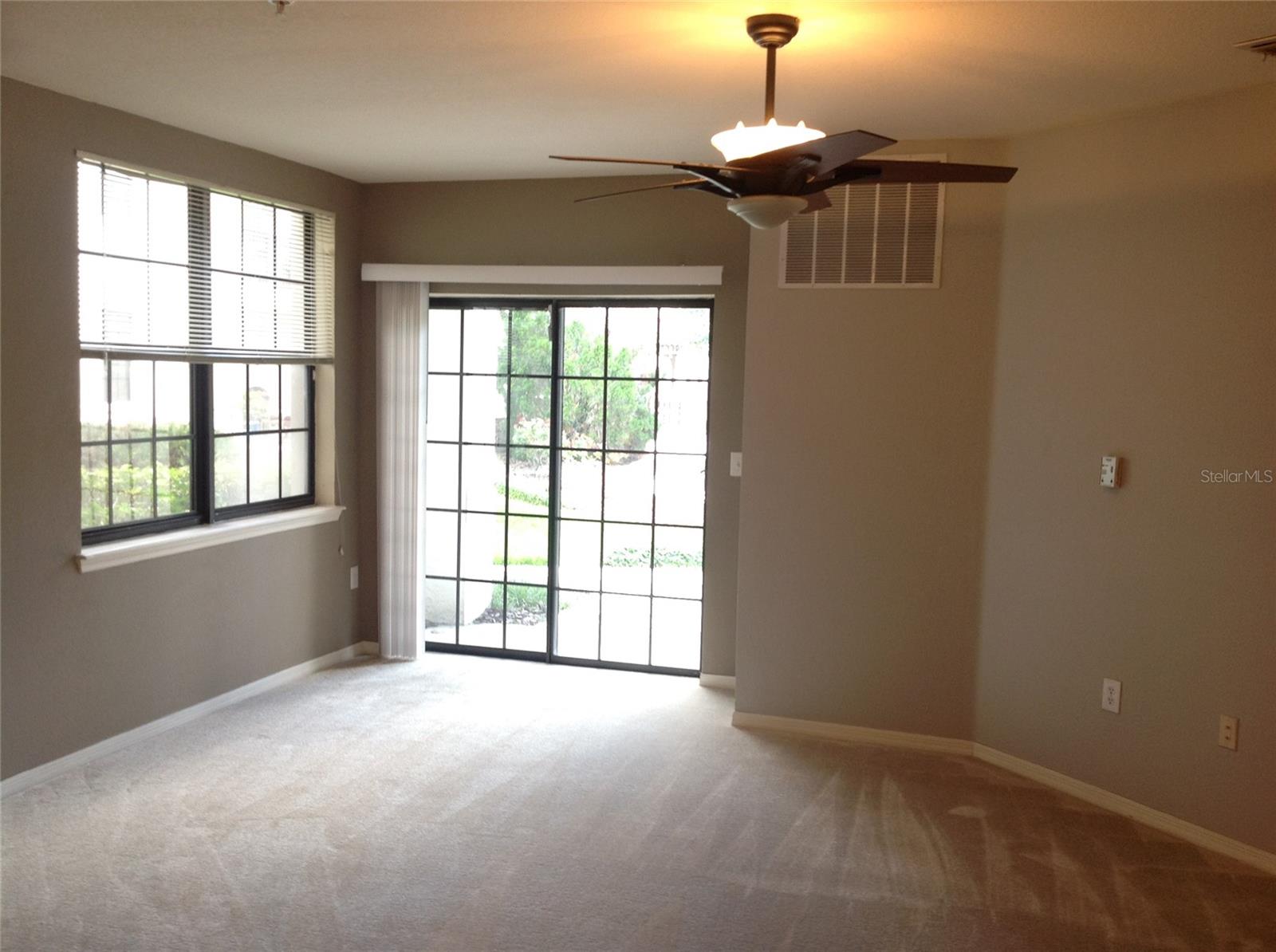 REGISTRY/MICHIGAN PARK CONDO - Residential Lease