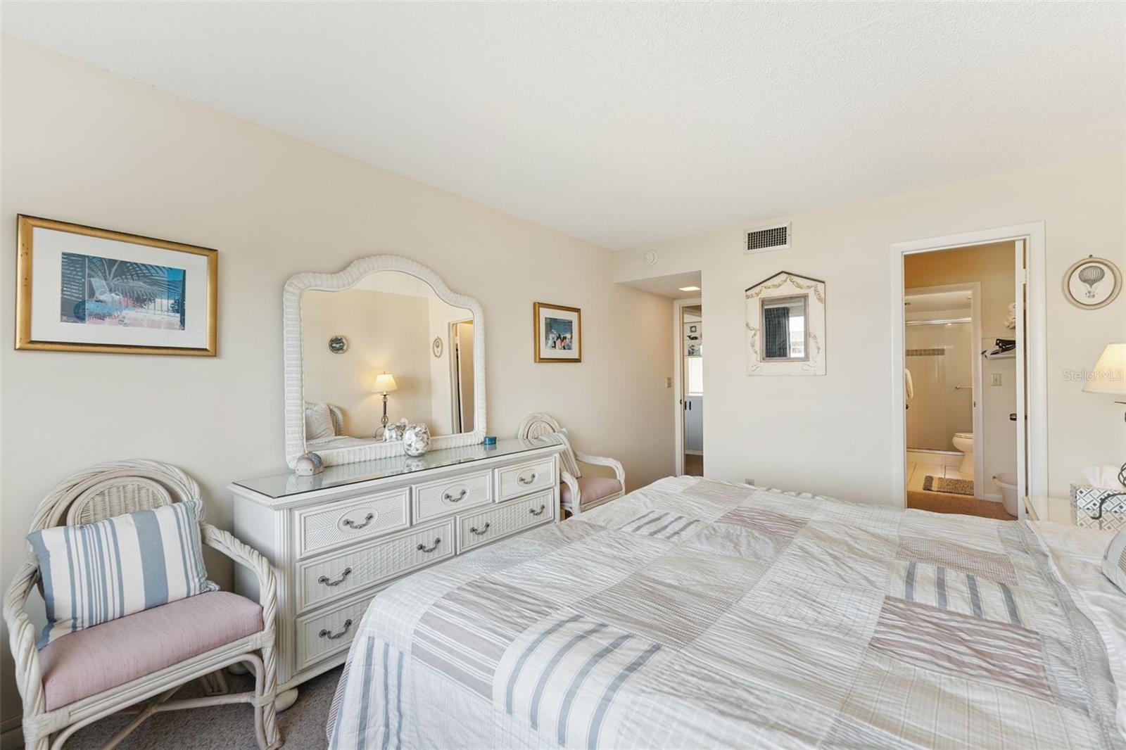 CHATEAU BY THE SEA - Residential