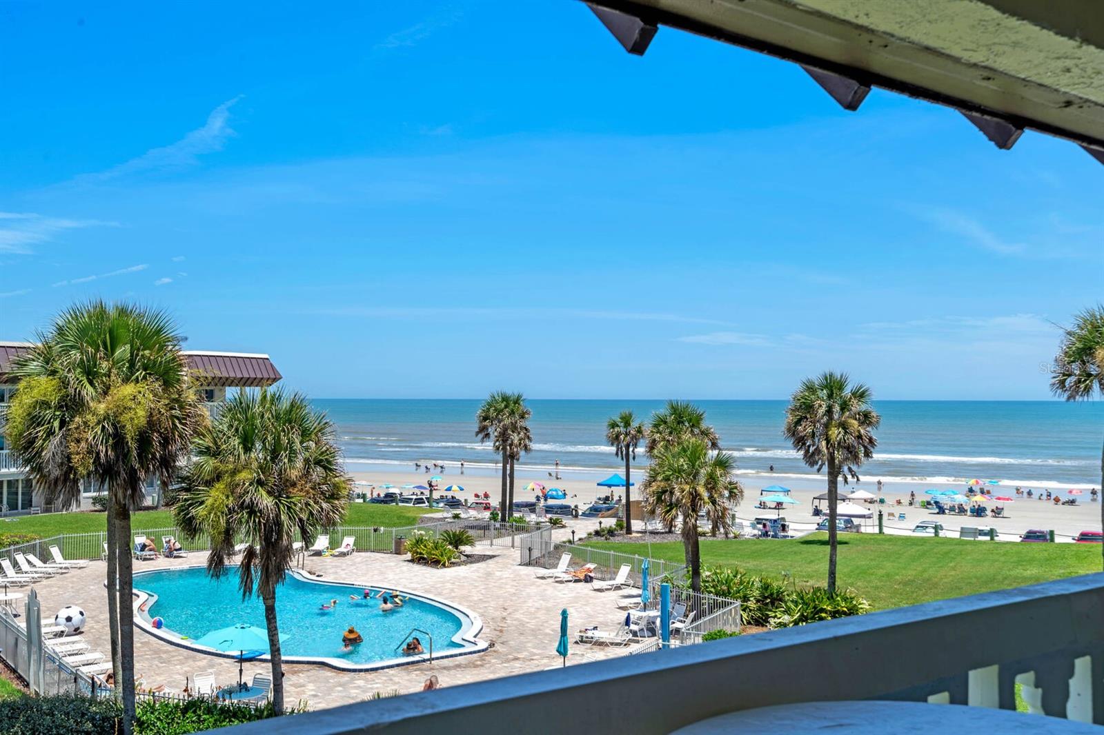 CHATEAU BY THE SEA - Residential