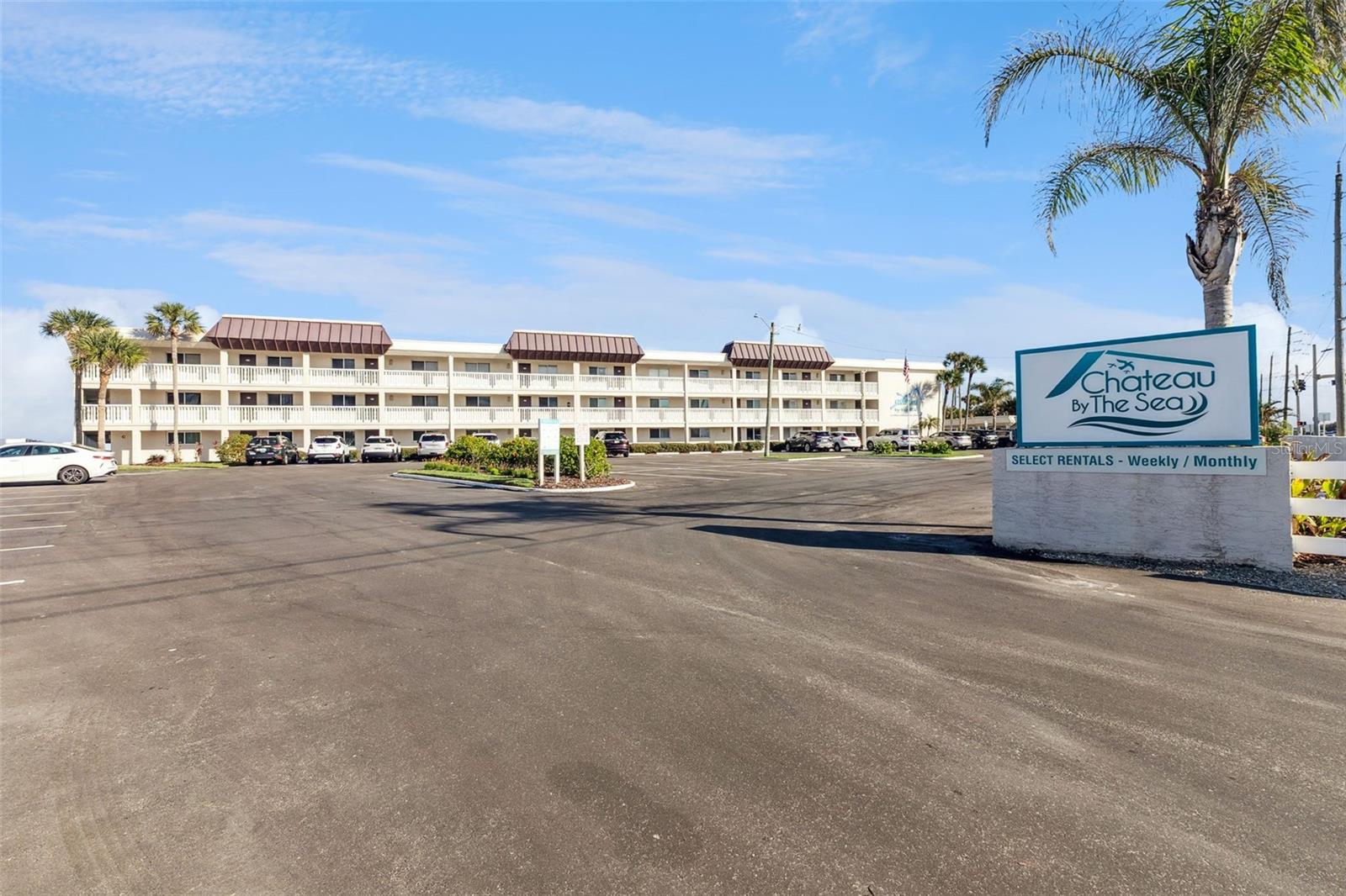 CHATEAU BY THE SEA - Residential