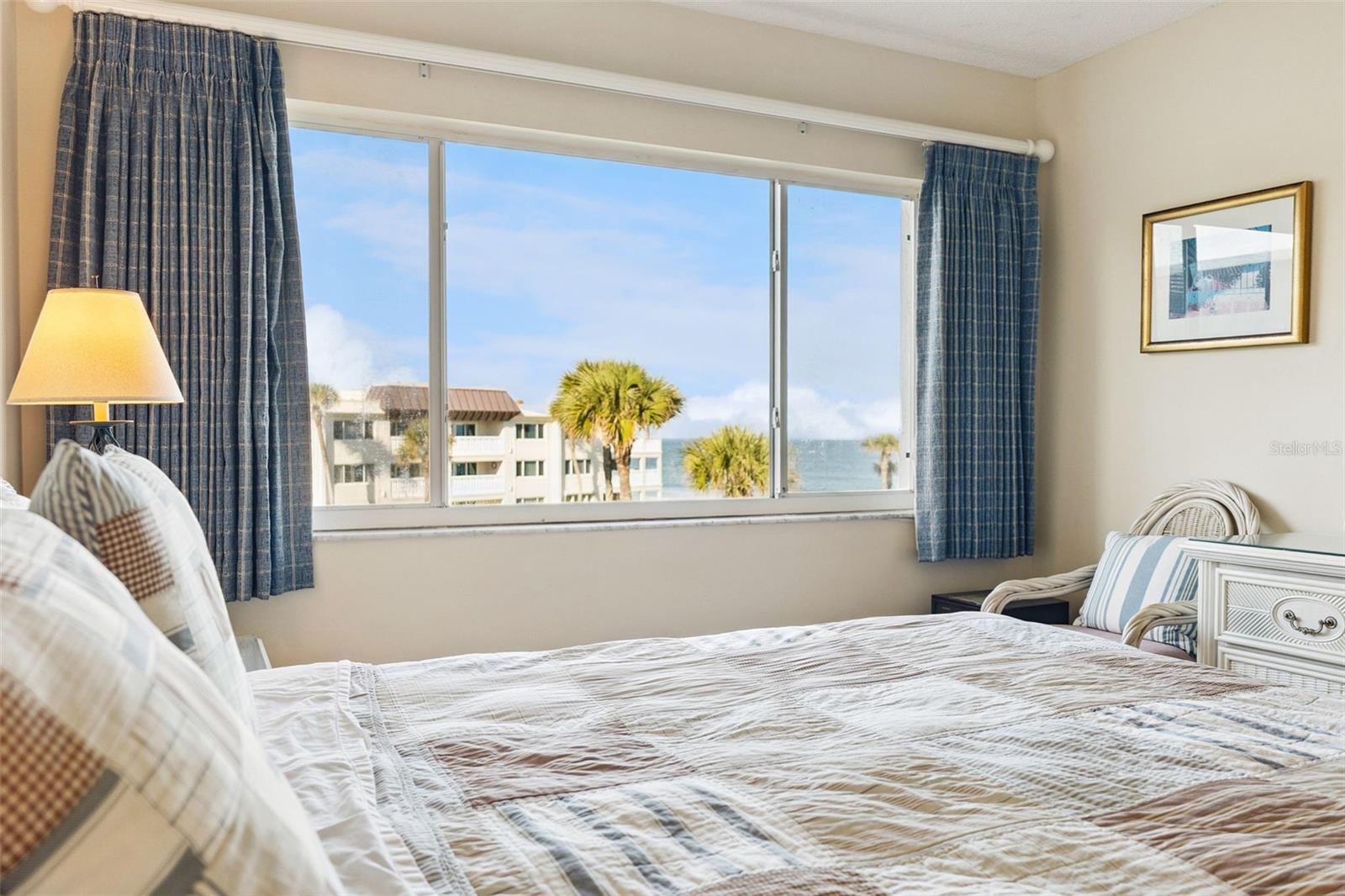 CHATEAU BY THE SEA - Residential