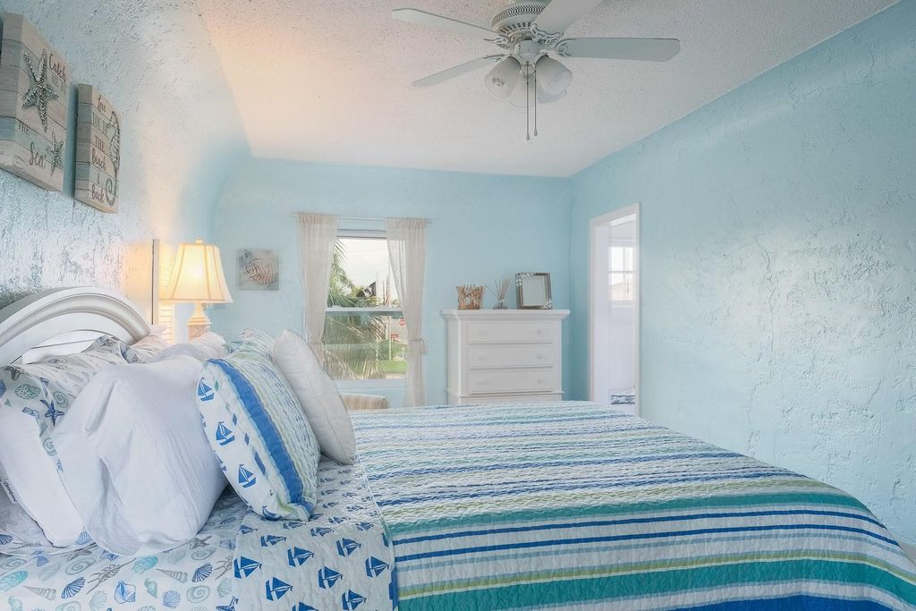 Photo of 7001 Gulf Boulevard #Apt 2, St Pete Beach, FL 33706 (MLS # TB8489143)