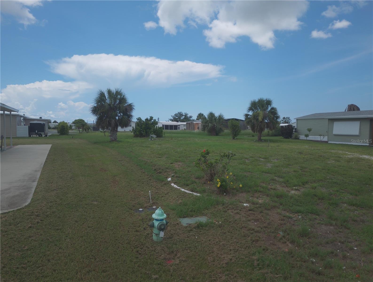 HOL MOB ESTATES 3RD ADD - Land