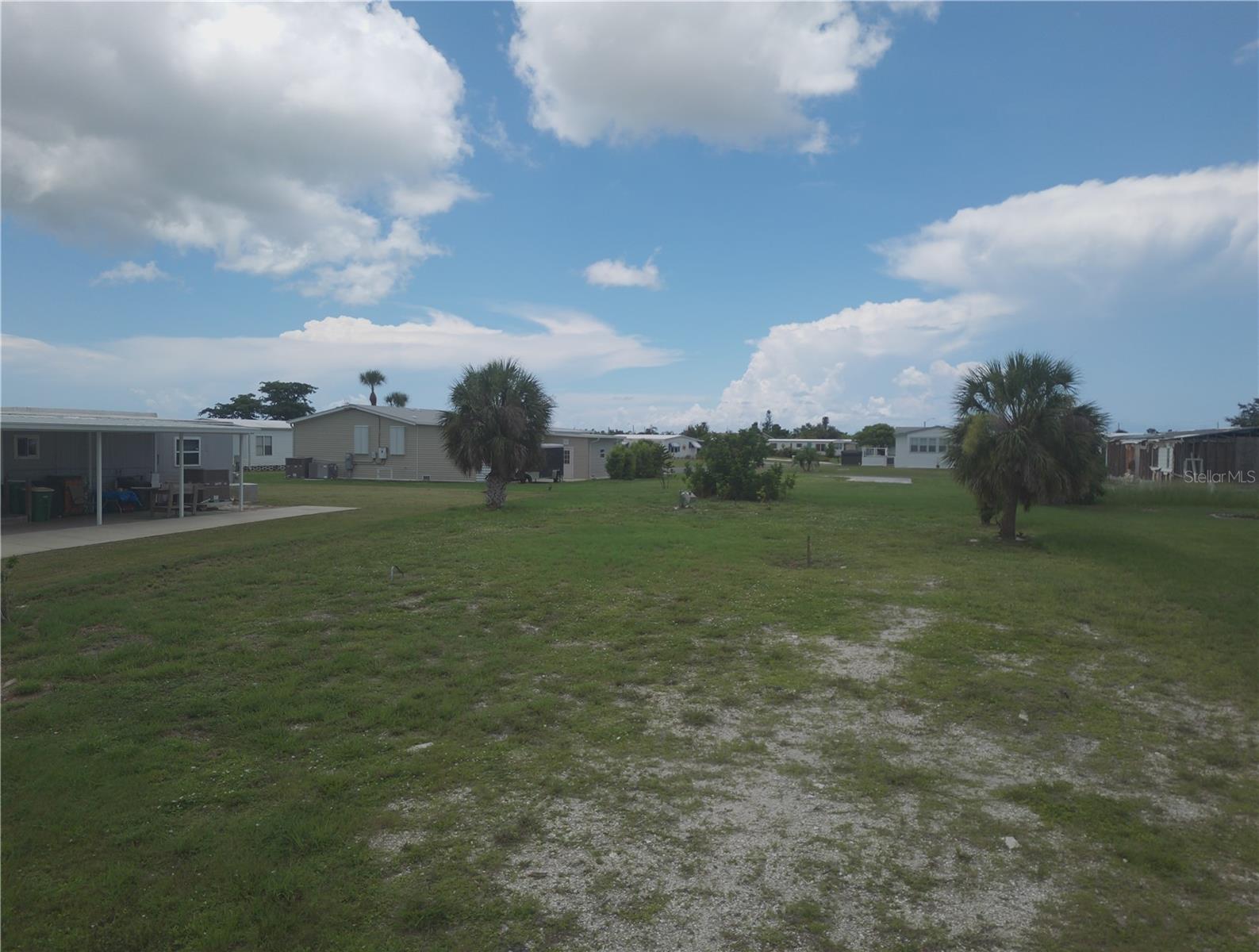 HOL MOB ESTATES 3RD ADD - Land