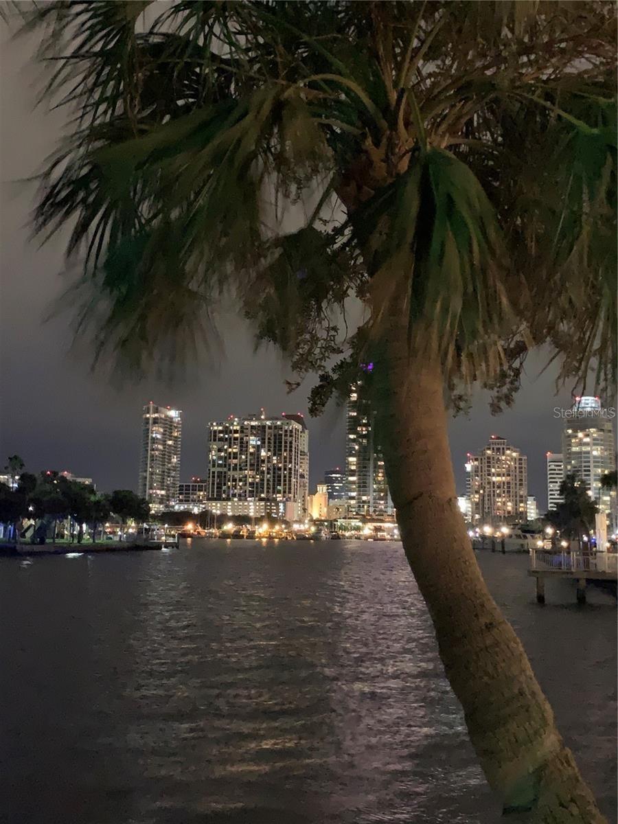 COVE CAY VLG III CONDO - Residential