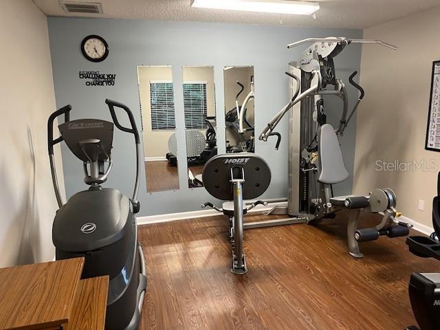 COVE CAY VLG III CONDO - Residential