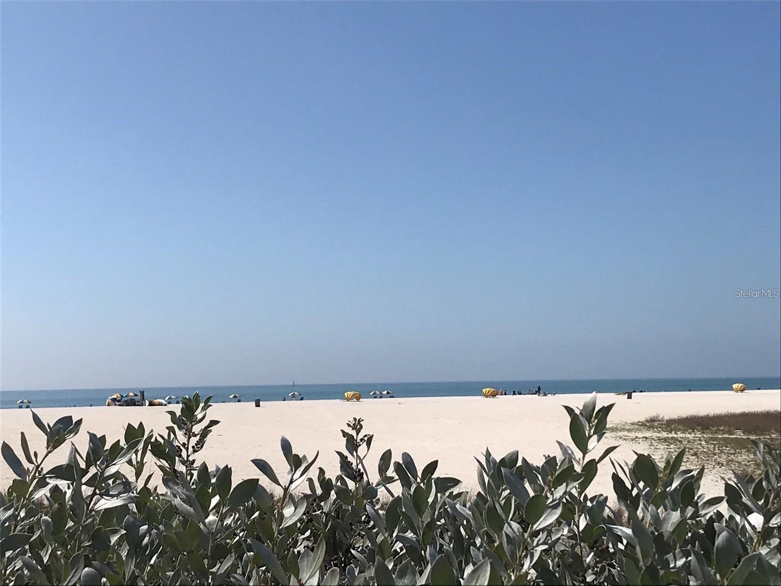 COVE CAY VLG III CONDO - Residential