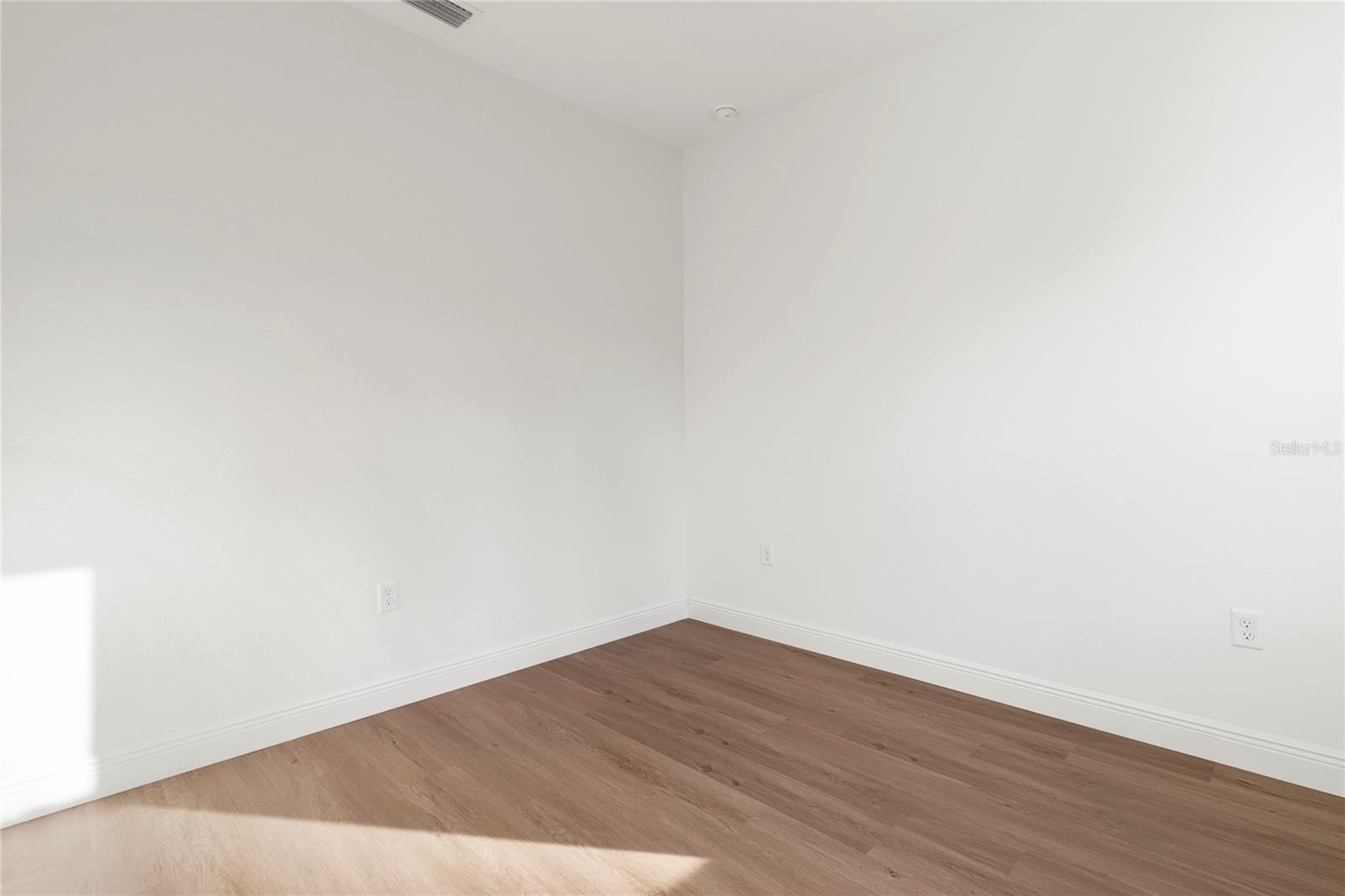 MARION OAKS UN FIVE - Residential