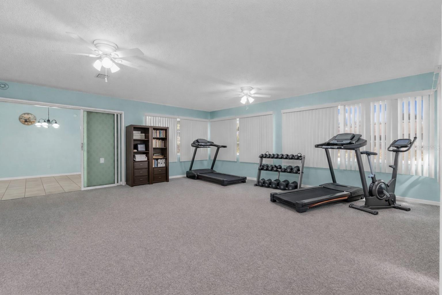 ROTONDA WEST PEBBLE BEACH - Residential