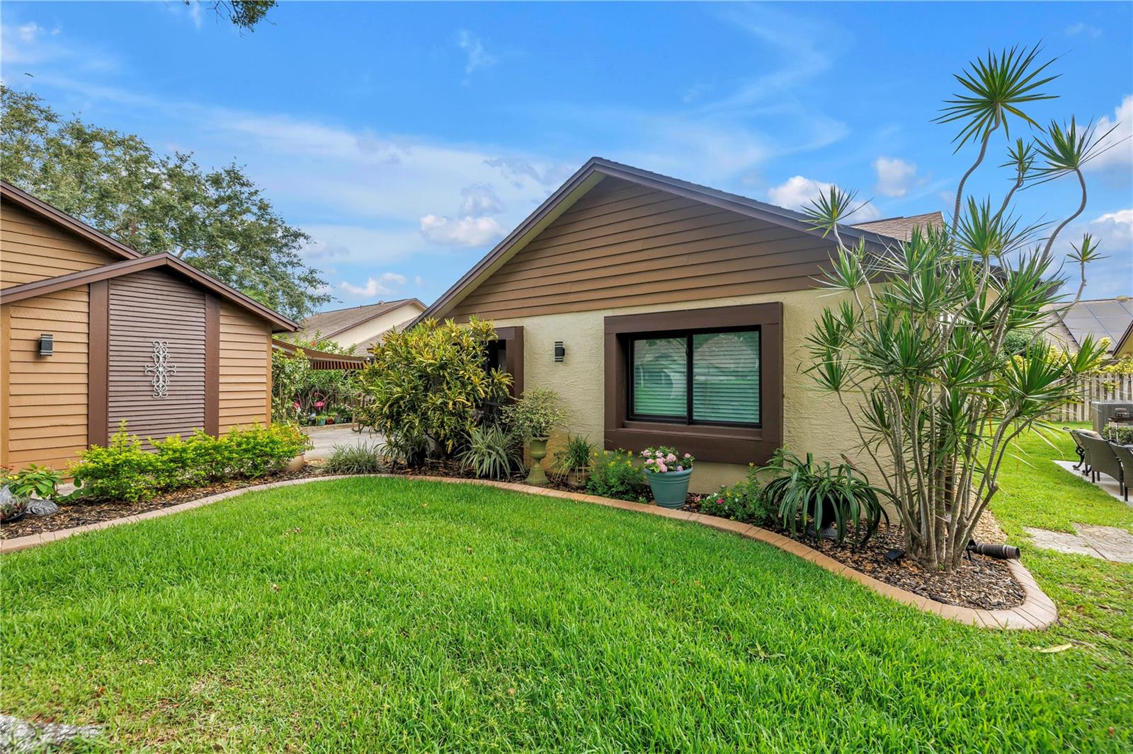 2475 BAY BERRY DRIVE