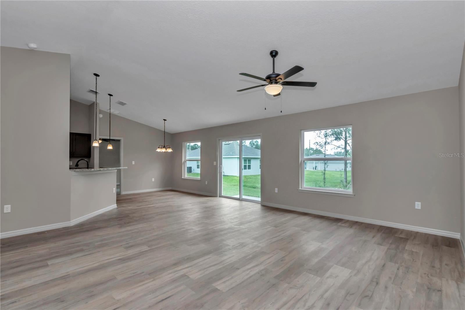 4755 SW WISTERIA COURT