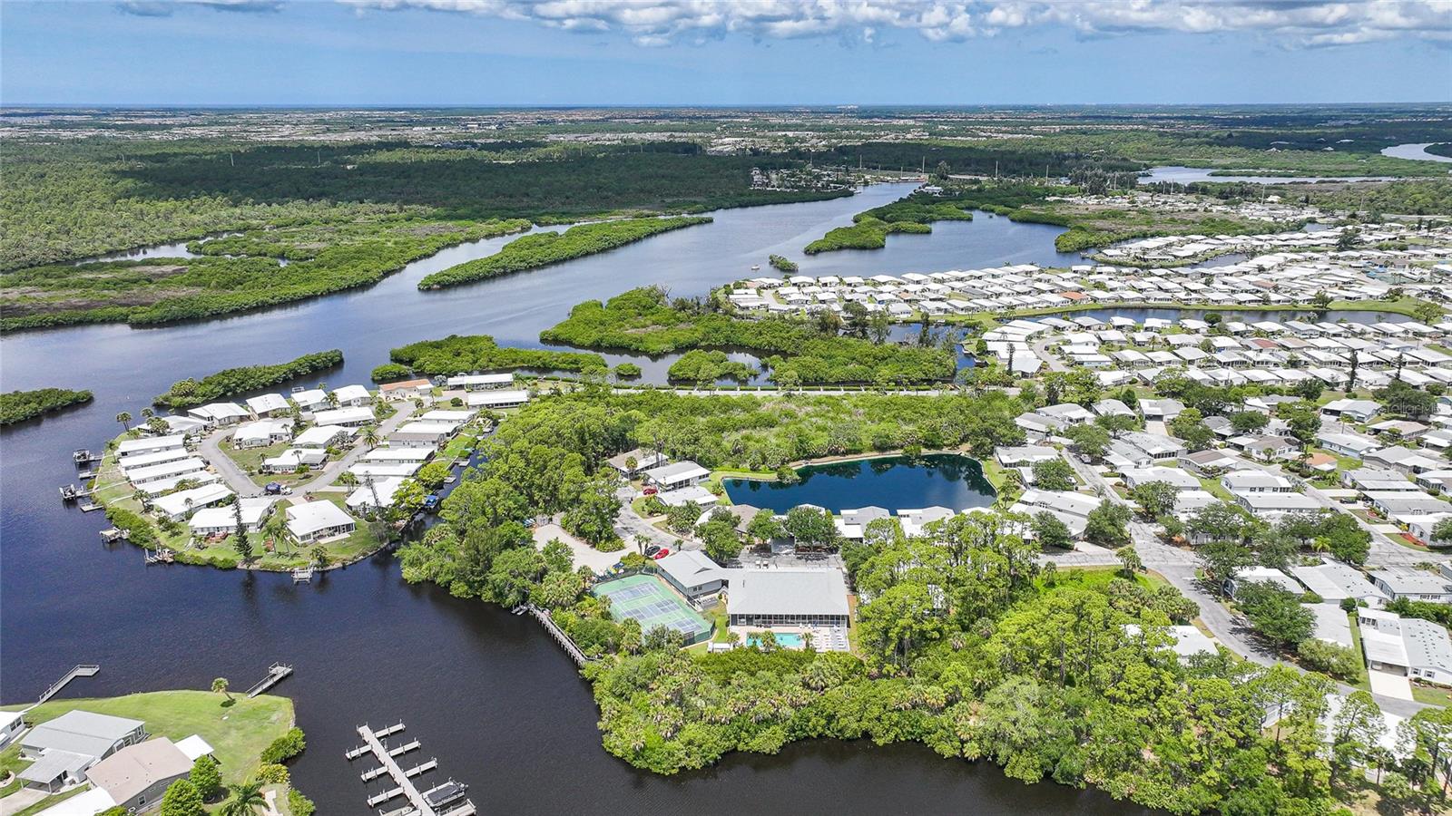 RIVERWALK MHP CO-OP - Residential