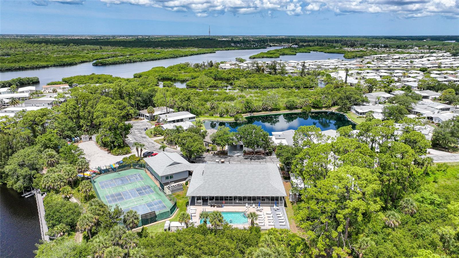 RIVERWALK MHP CO-OP - Residential