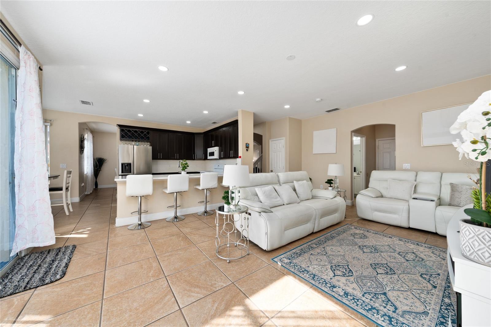 WOODBRIDGE AT MEADOW WOODS - Residential