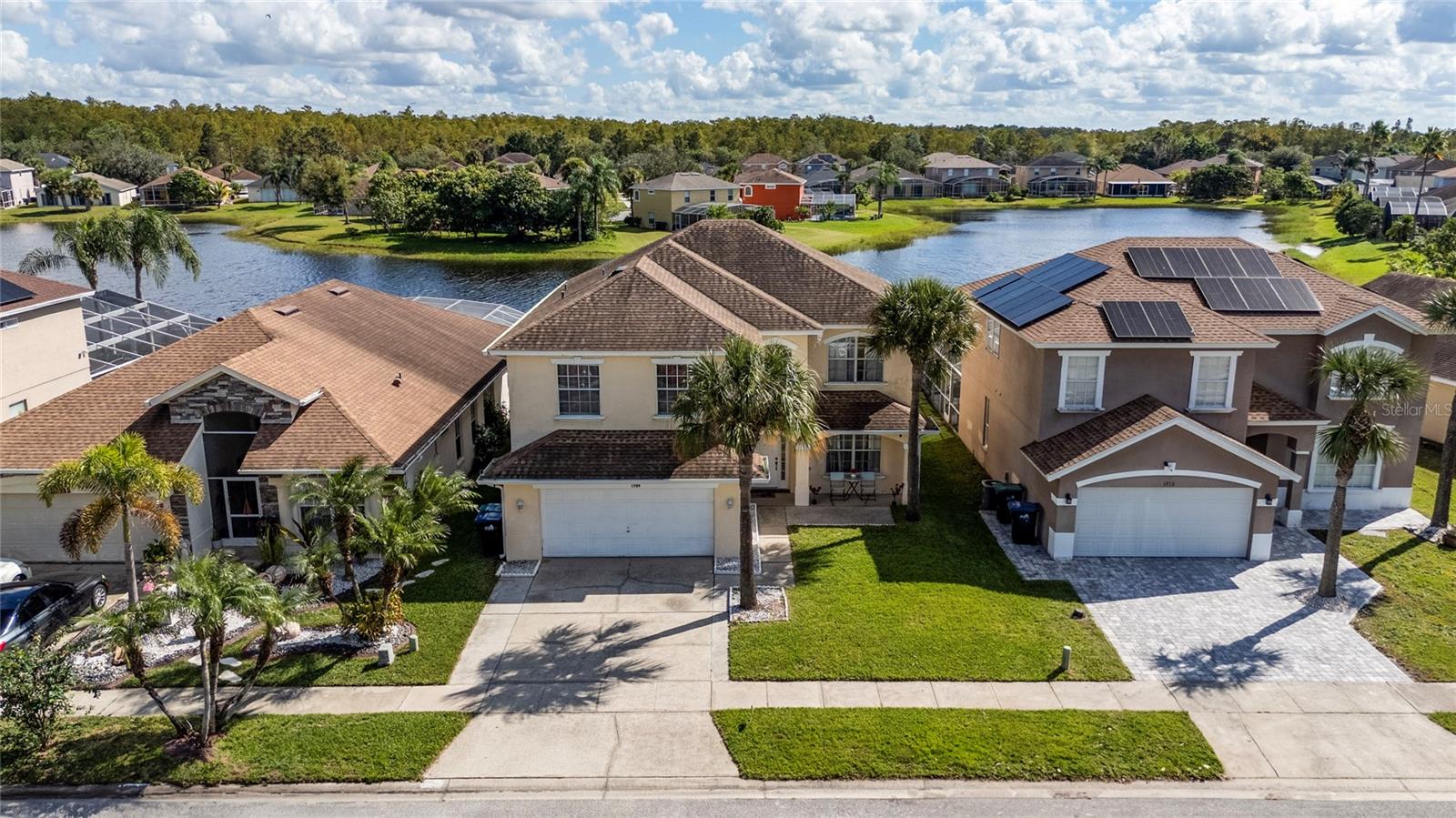 WOODBRIDGE AT MEADOW WOODS - Residential