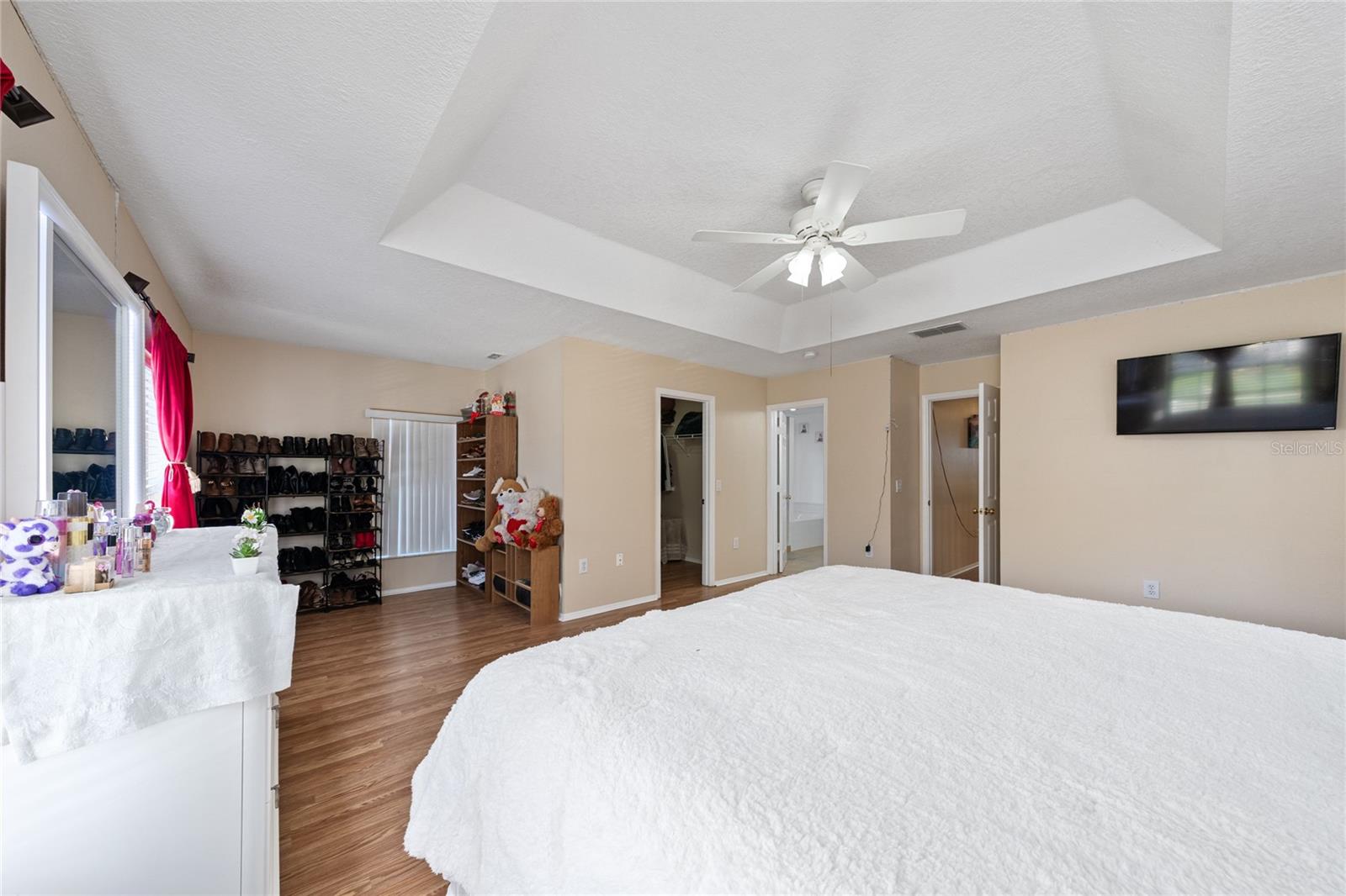 WOODBRIDGE AT MEADOW WOODS - Residential