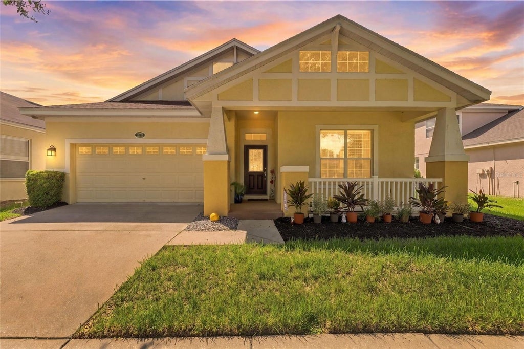 Photo of 18022 Lake Reflections Boulevard, Lutz, FL 33558 (MLS # TB8545365)