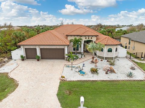 A home in PORT CHARLOTTE