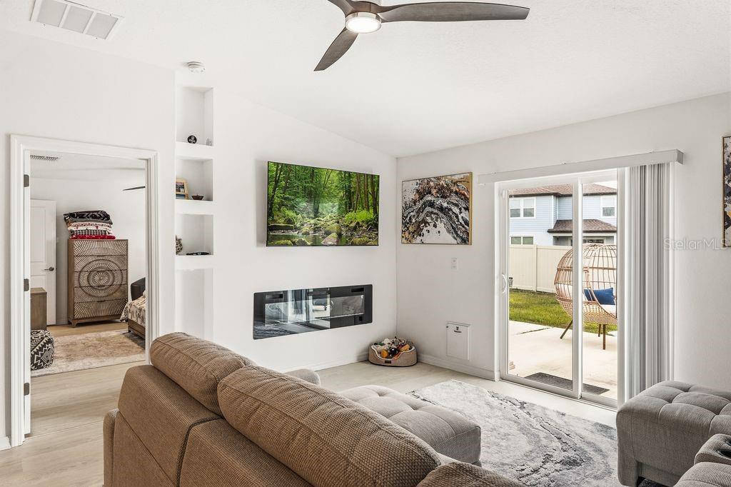 EPPERSON NORTH VILLAGE B - Residential