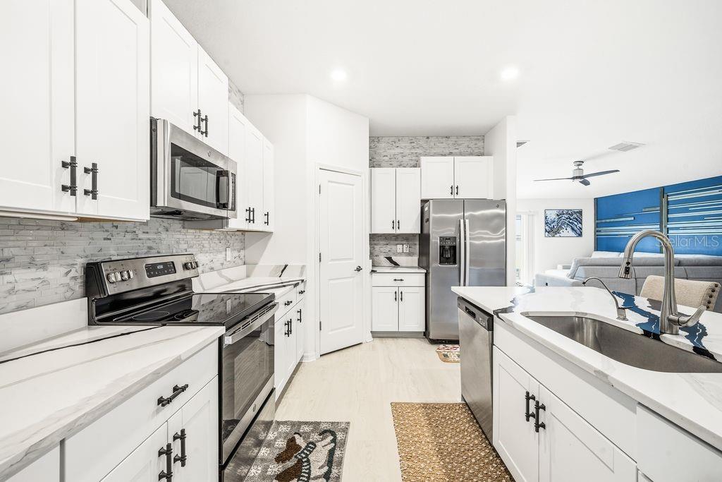EPPERSON NORTH VILLAGE B - Residential