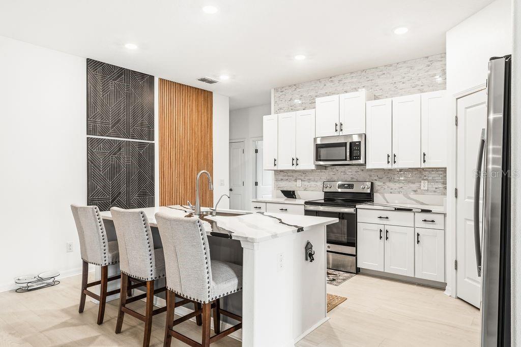 EPPERSON NORTH VILLAGE B - Residential