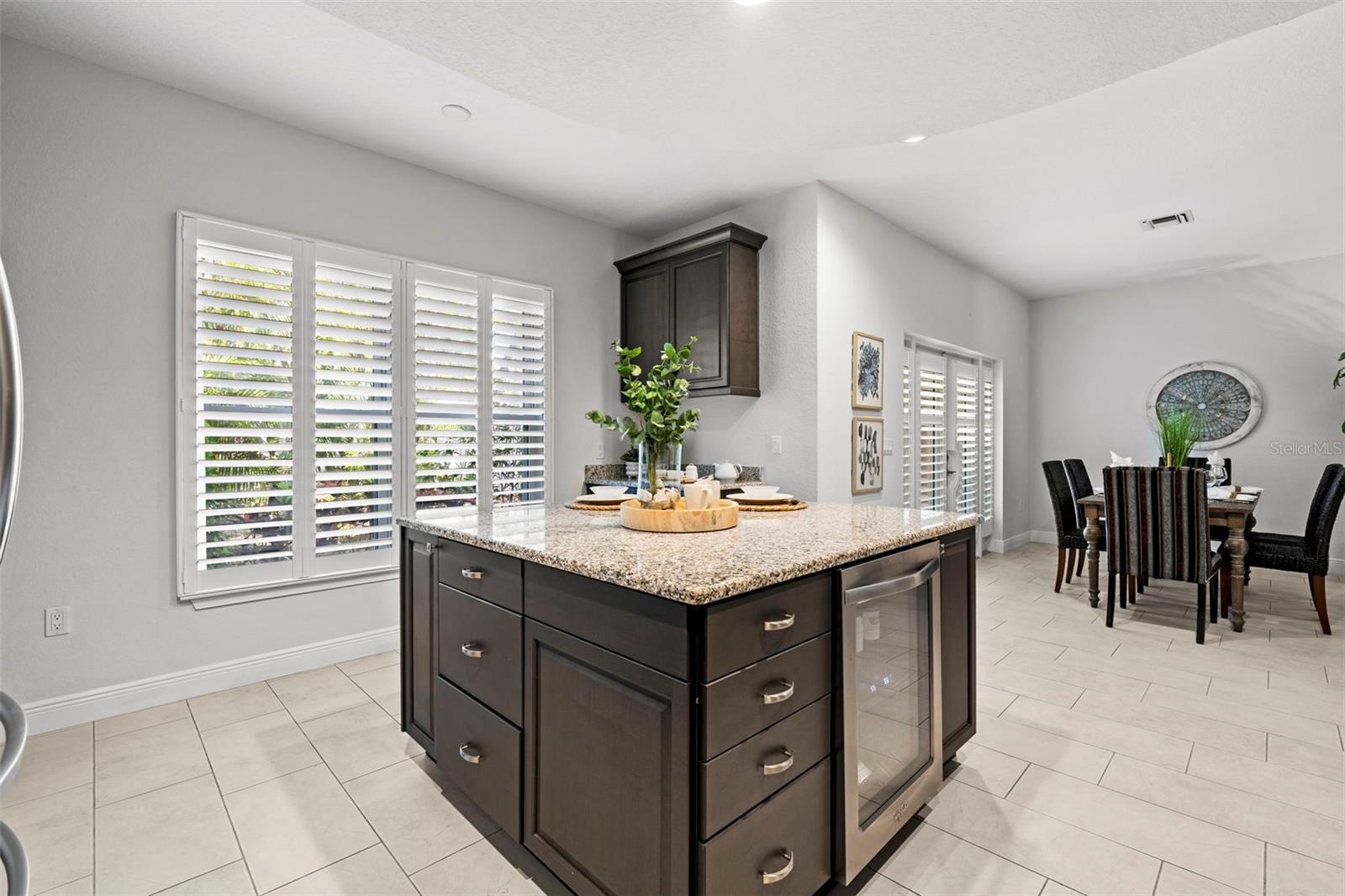 VILLAS AT DATE PALM - Residential