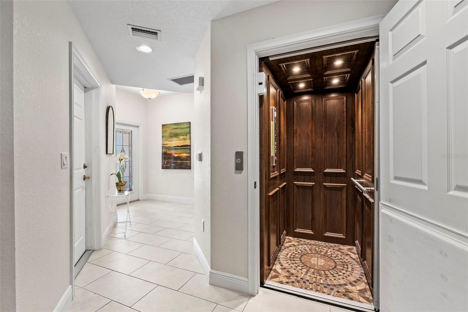 VILLAS AT DATE PALM - Residential