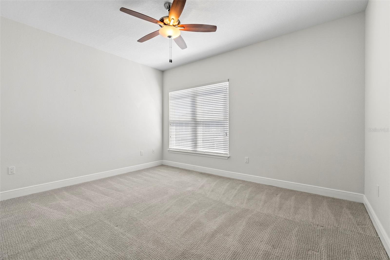 VILLAS AT DATE PALM - Residential