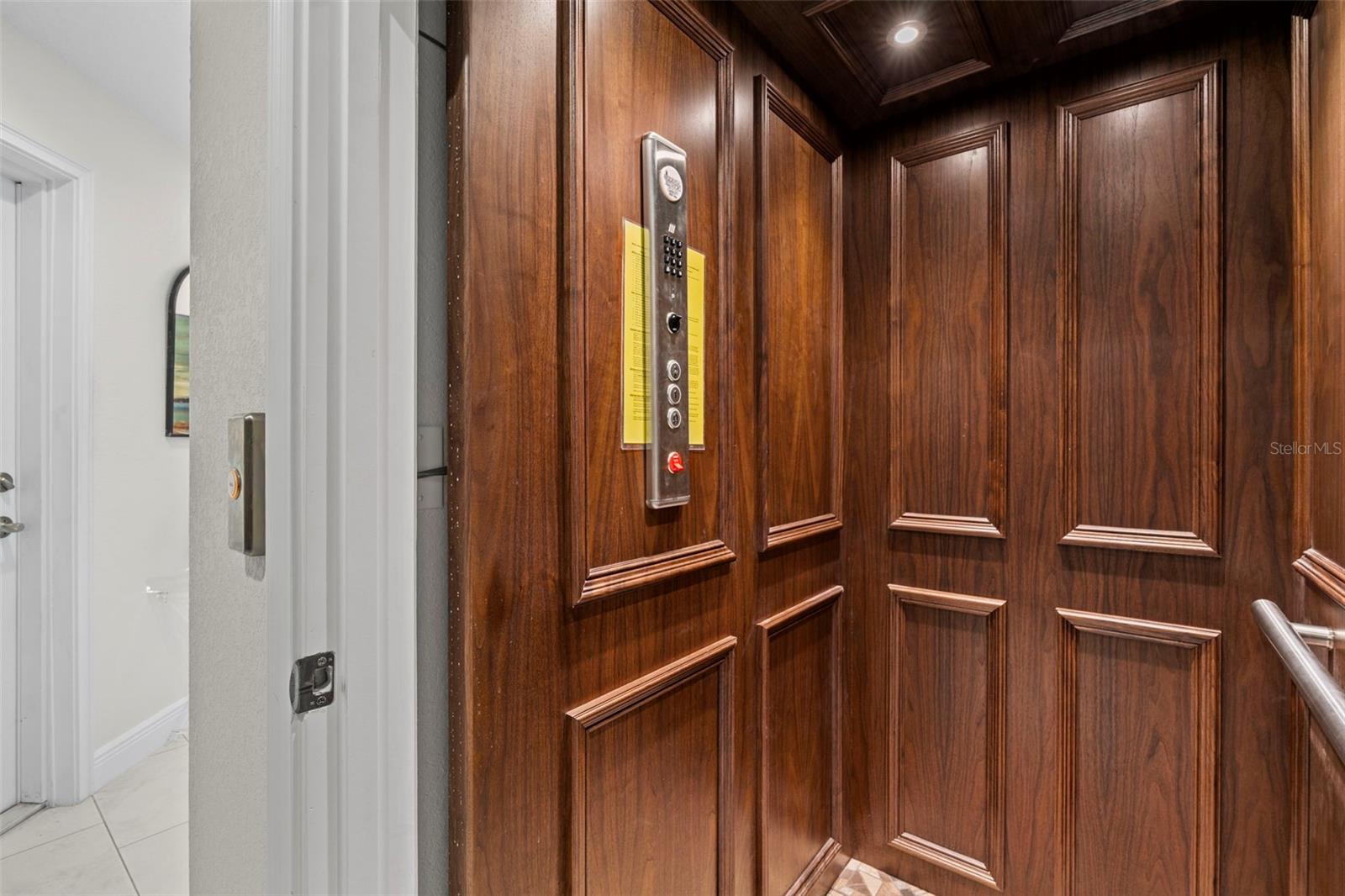 VILLAS AT DATE PALM - Residential