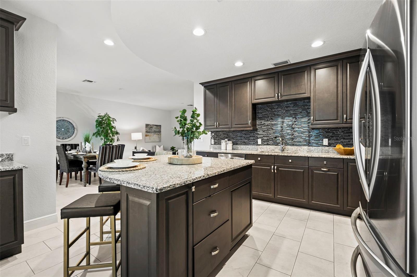 VILLAS AT DATE PALM - Residential