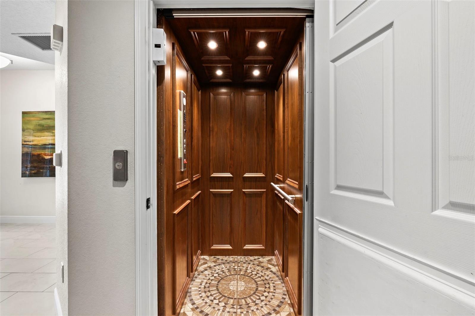 VILLAS AT DATE PALM - Residential