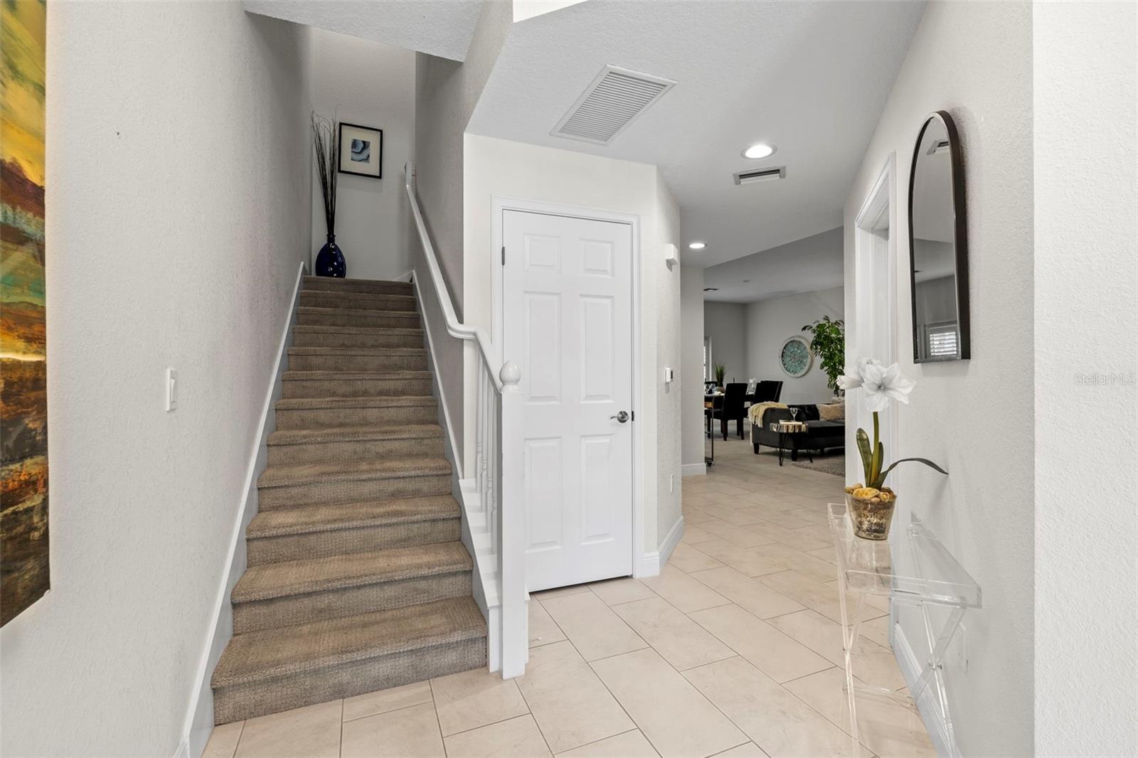 VILLAS AT DATE PALM - Residential