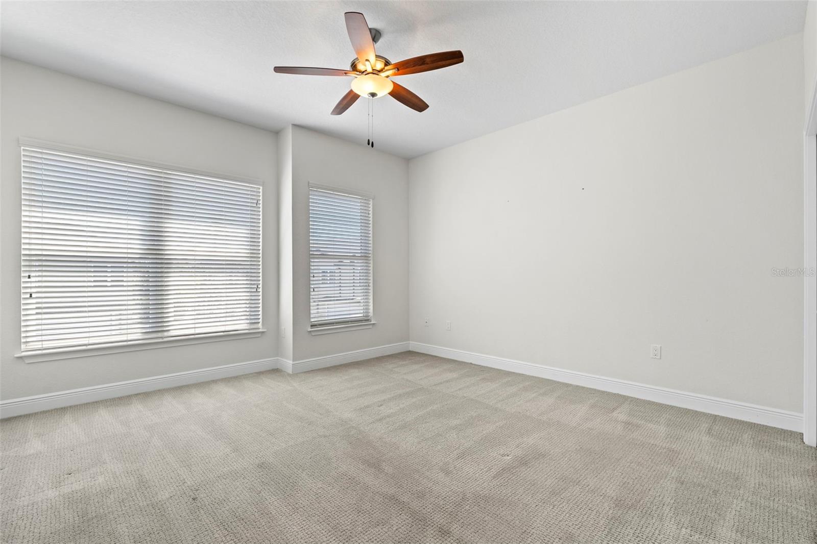 VILLAS AT DATE PALM - Residential