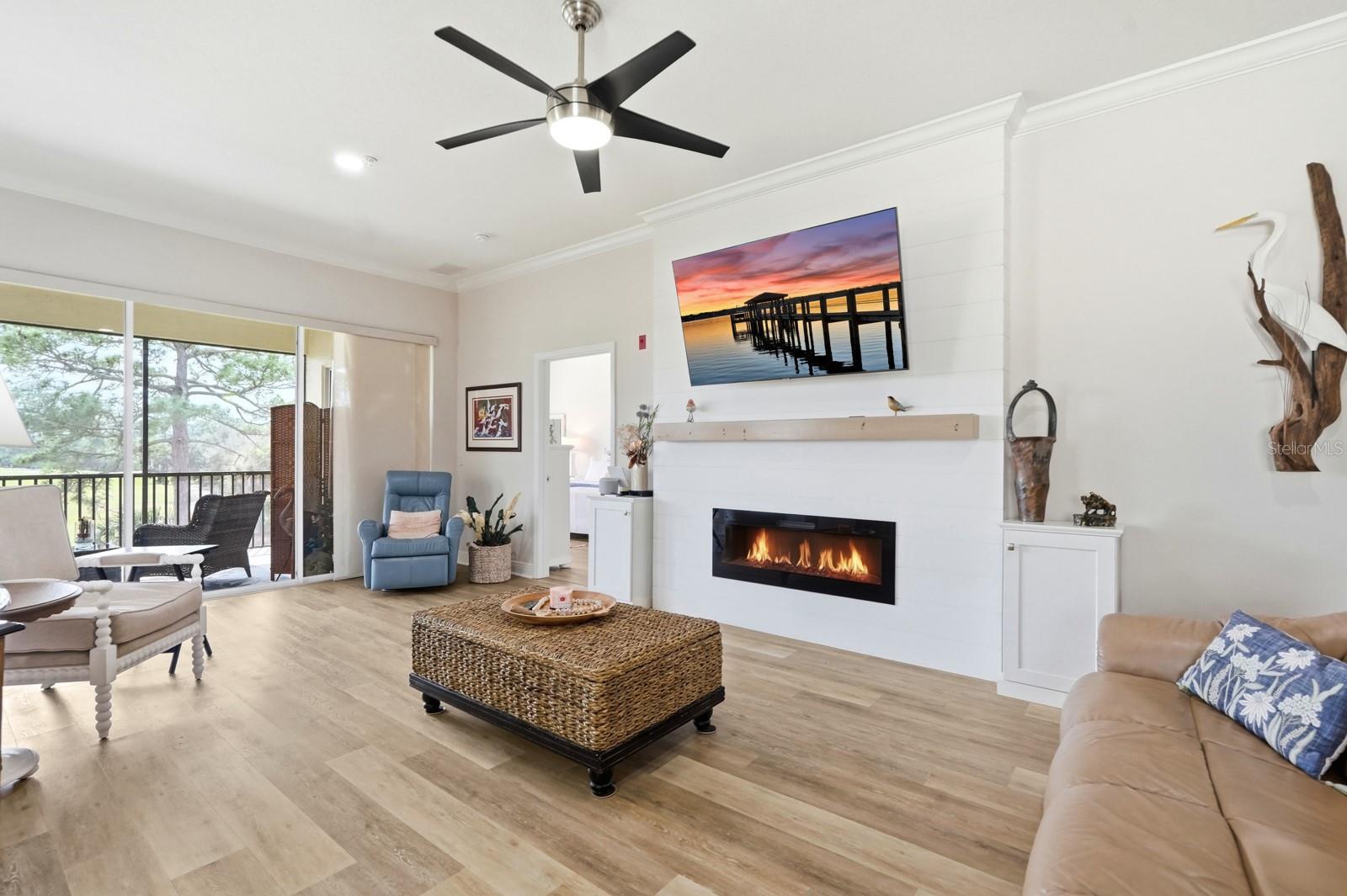 RIVERVIEW CONDOS/GRAND HAVEN - Residential