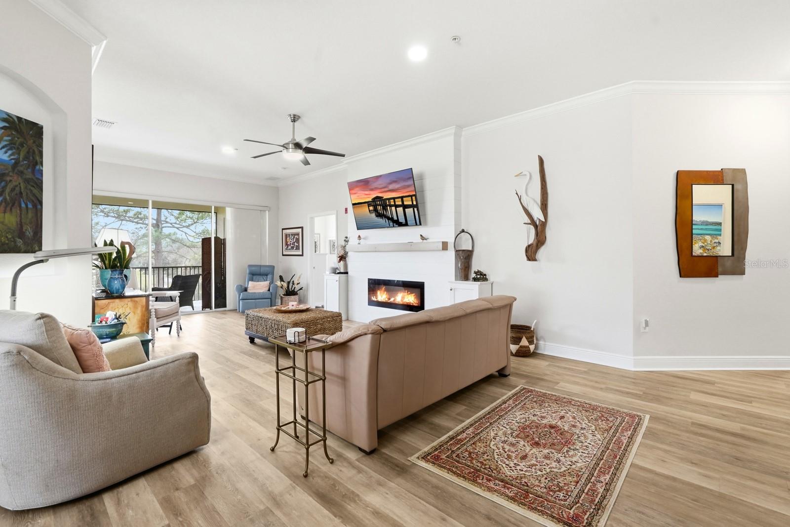 RIVERVIEW CONDOS/GRAND HAVEN - Residential