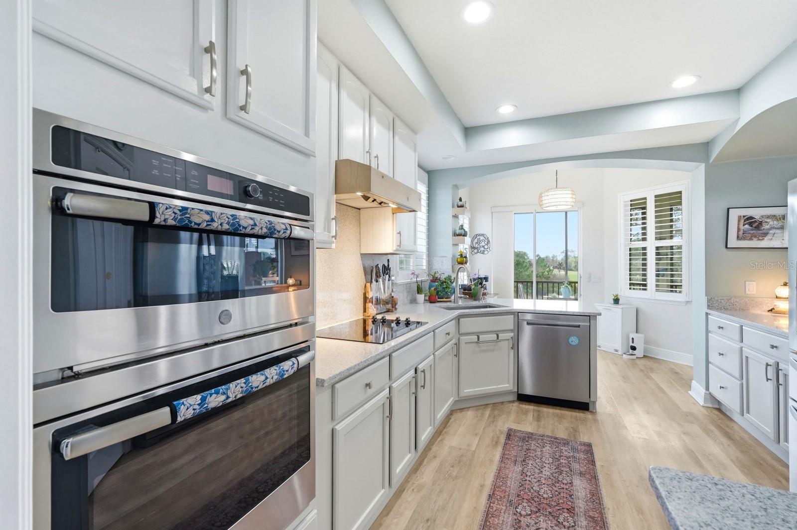 RIVERVIEW CONDOS/GRAND HAVEN - Residential