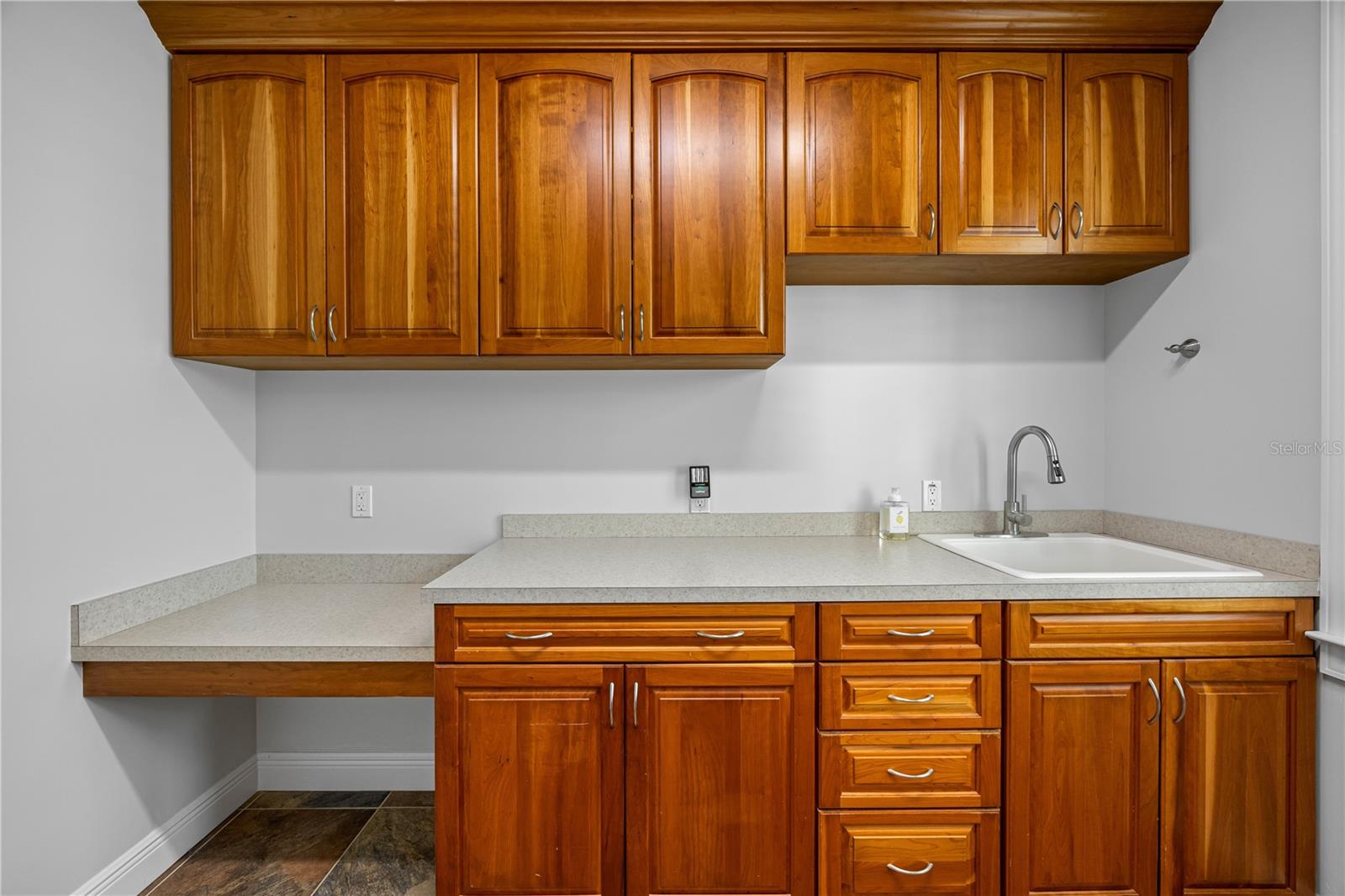 EDEN SHORES SEC 2 - Residential Lease