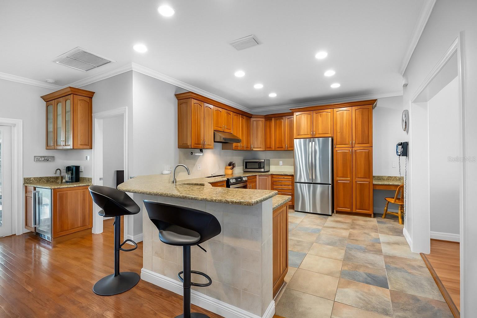 EDEN SHORES SEC 2 - Residential Lease