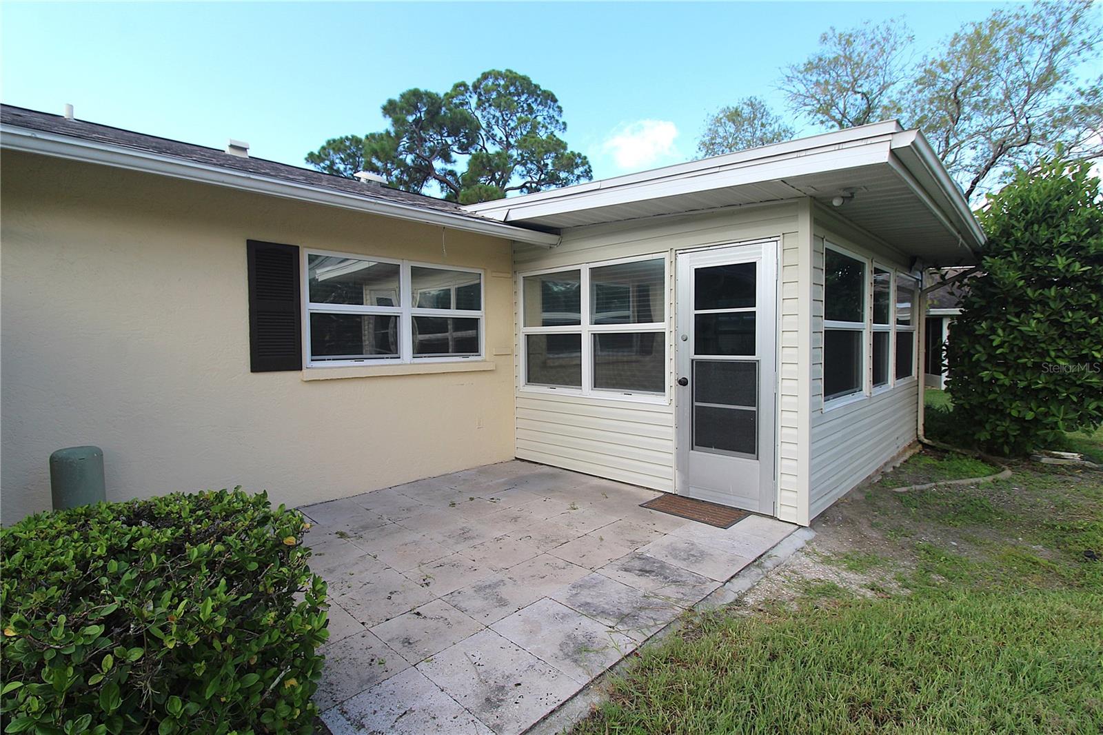 DESOTO SQUARE VILLAS PH II - Residential Lease