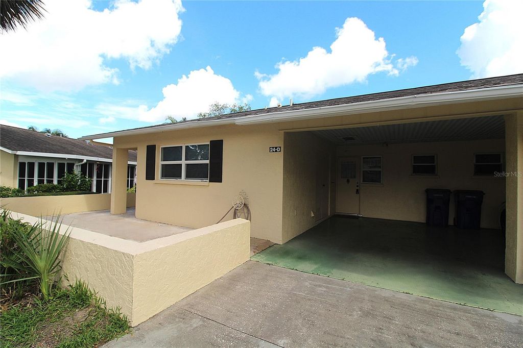 Photo of 390 301 Boulevard W #24D, Bradenton, FL 34205 (MLS # A4660002)