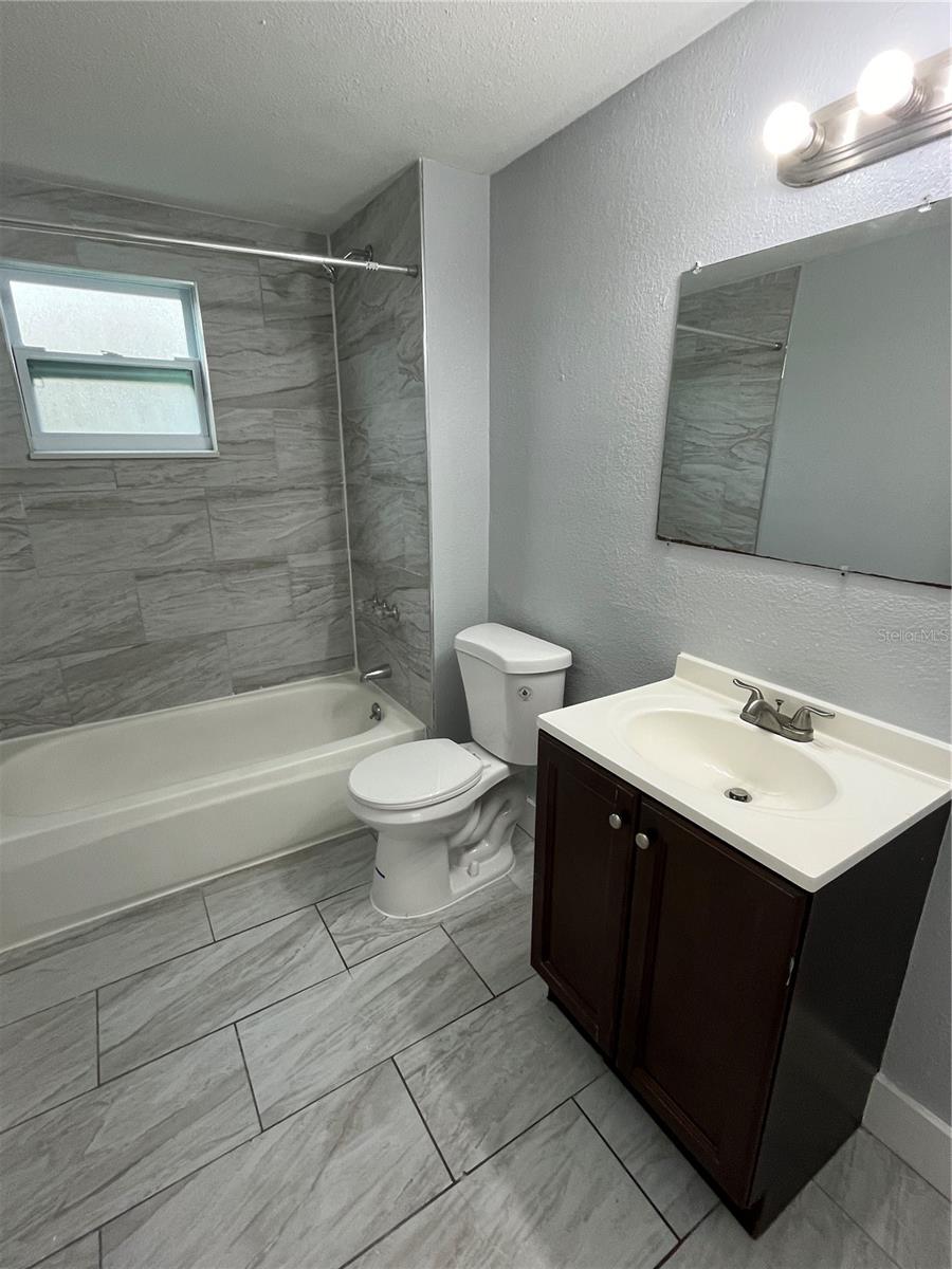 BOWYERS SUB - Residential Lease