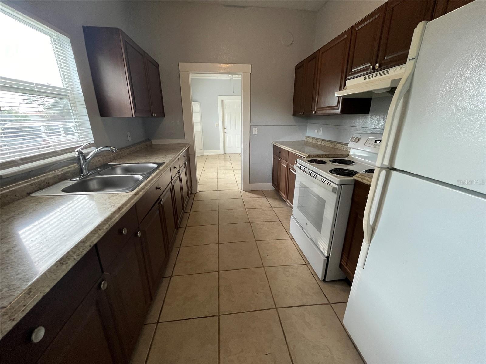 BOWYERS SUB - Residential Lease