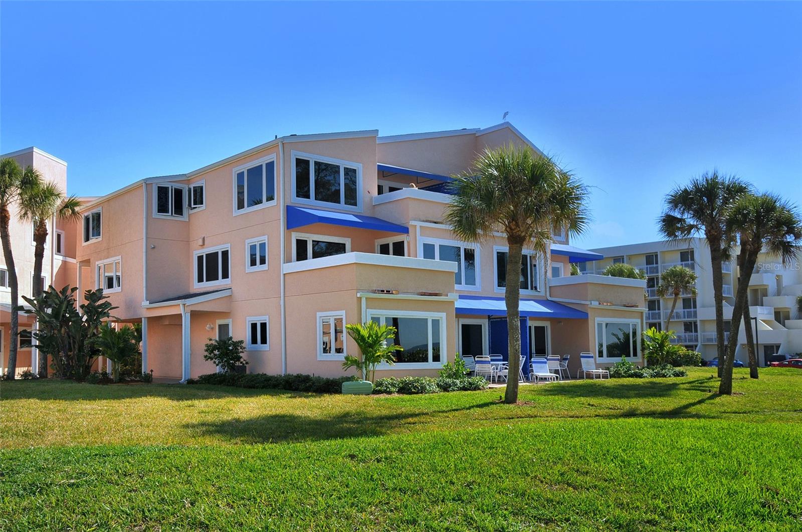 SAND CAY - Residential