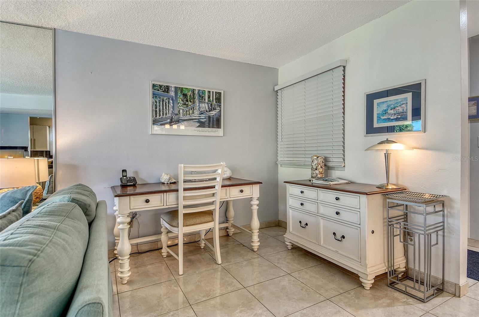 SAND CAY - Residential