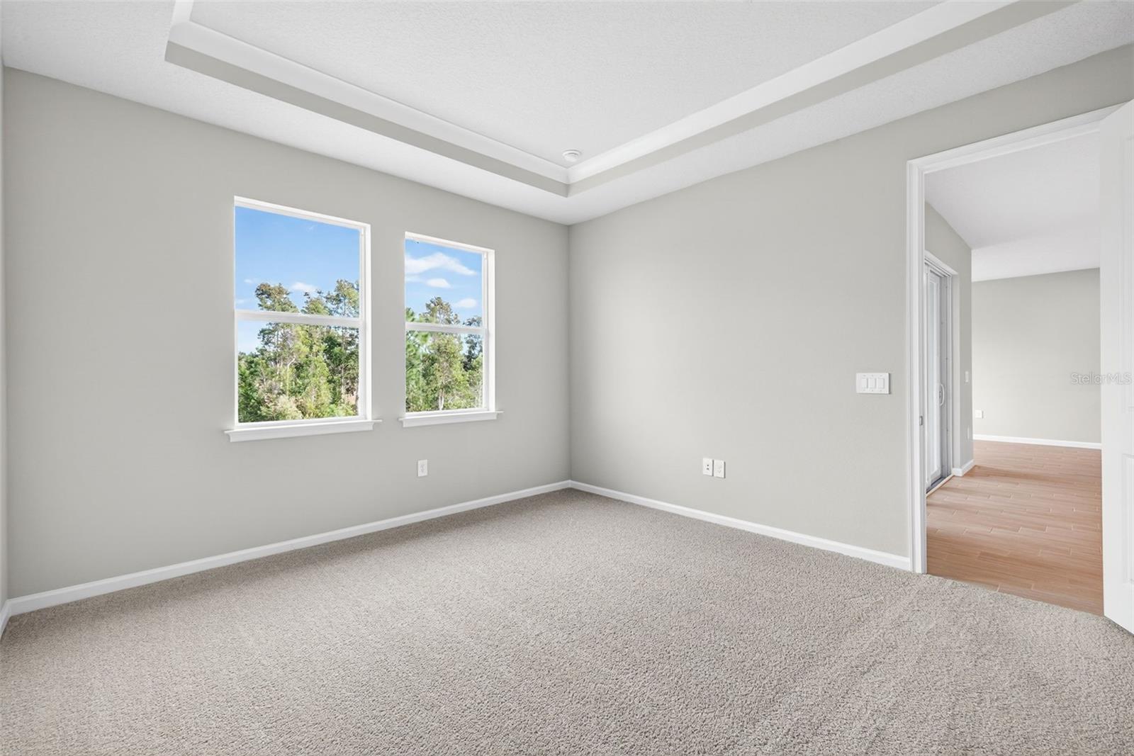 LAKESPUR AT WELLEN PARK - Residential