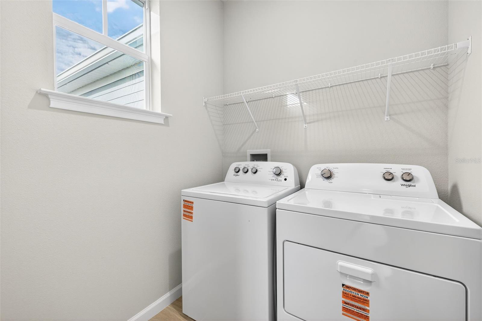 LAKESPUR AT WELLEN PARK - Residential