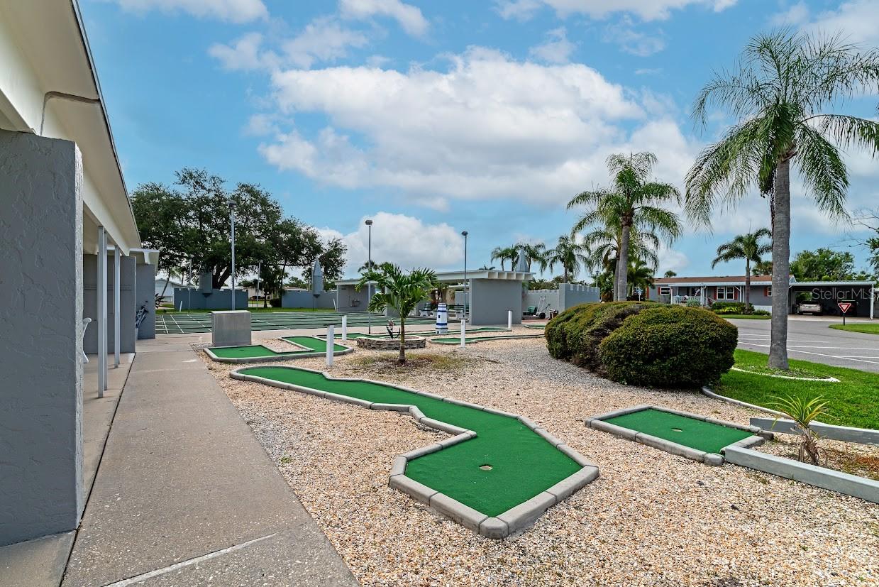 KINGS GATE CLUB MHP - Residential