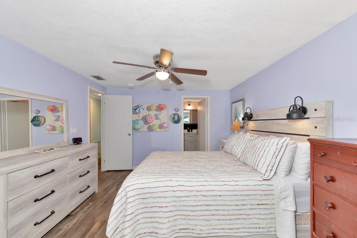 KINGS GATE CLUB MHP - Residential