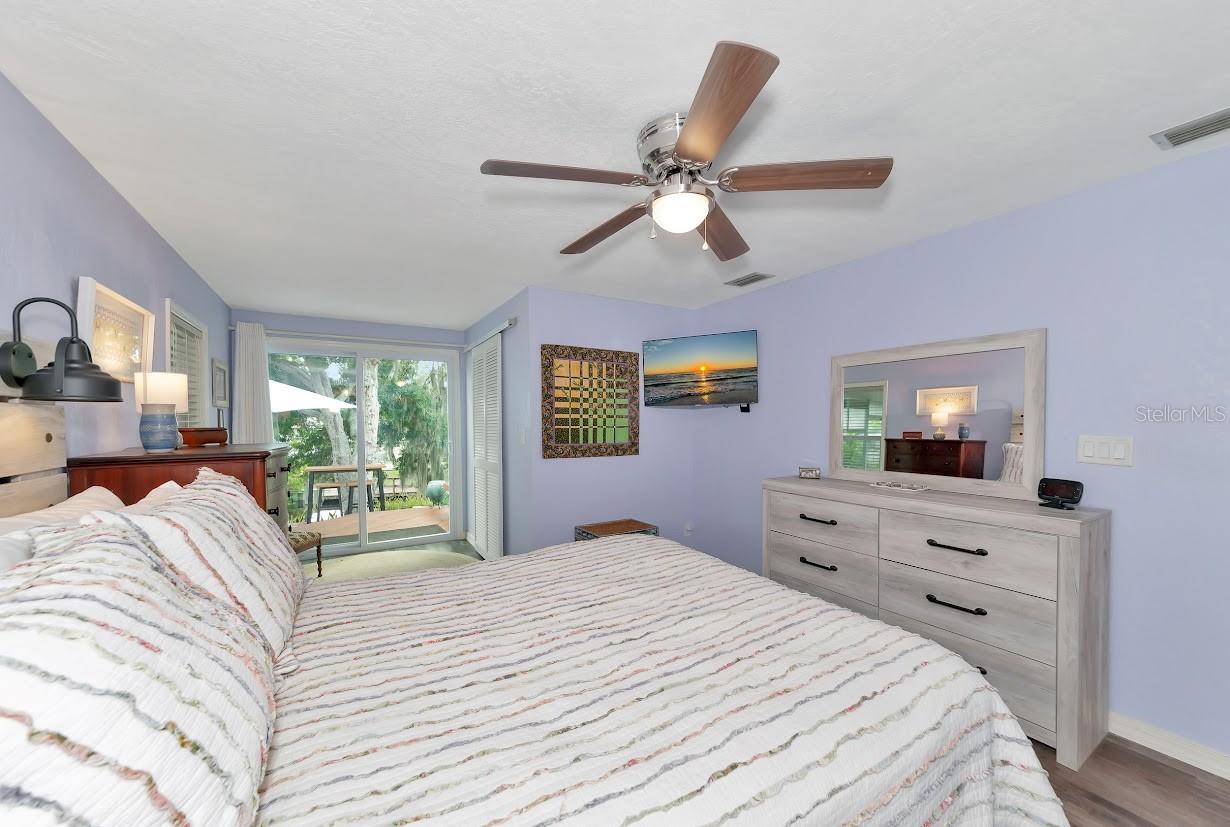 KINGS GATE CLUB MHP - Residential