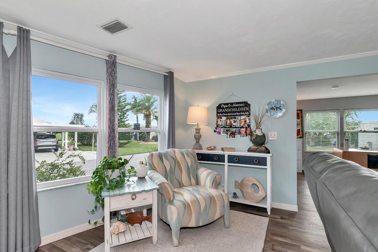 KINGS GATE CLUB MHP - Residential